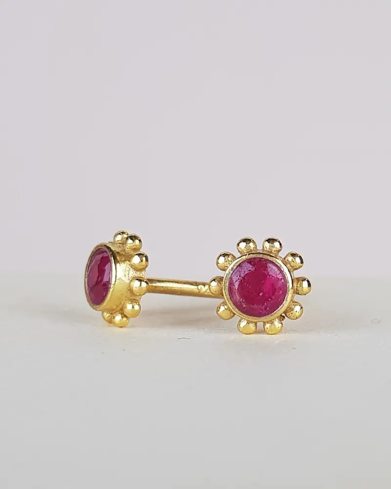 Muja Juma Oorknoppen Firefly ruby round