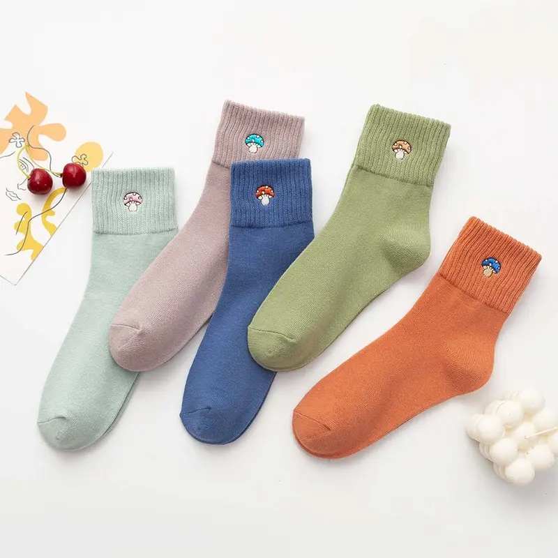 Mushroom Embroidery Crew Socks (5 Colours)