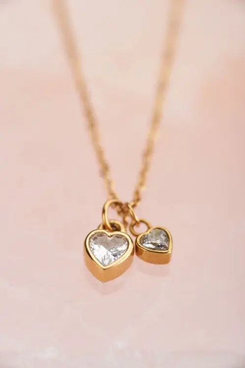 My Jewellery met twee strass hartjes