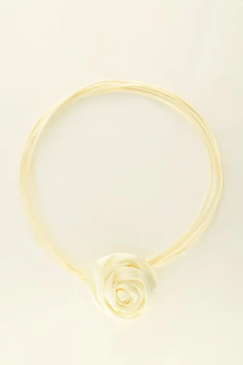 My Jewellery Witte koord choker met satijnen bloem