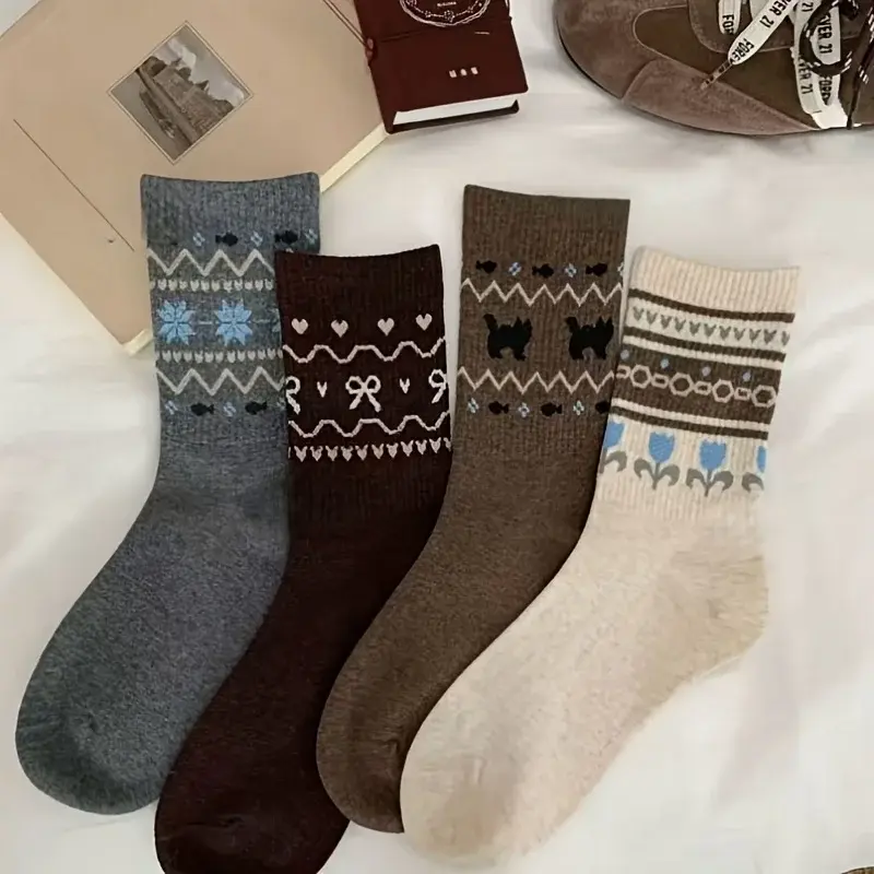Nordic Motif Crew Sock Set of 4