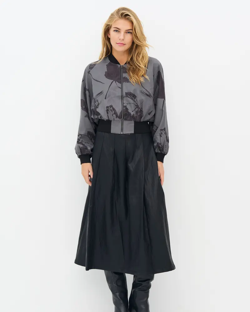 NÜ Denmark rok EMILINE