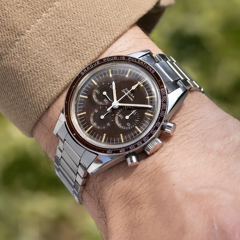 Omega Speedmaster 105.003 Ed White Tropical Brown Dial Pulsations Bezel with Extract of the Archives