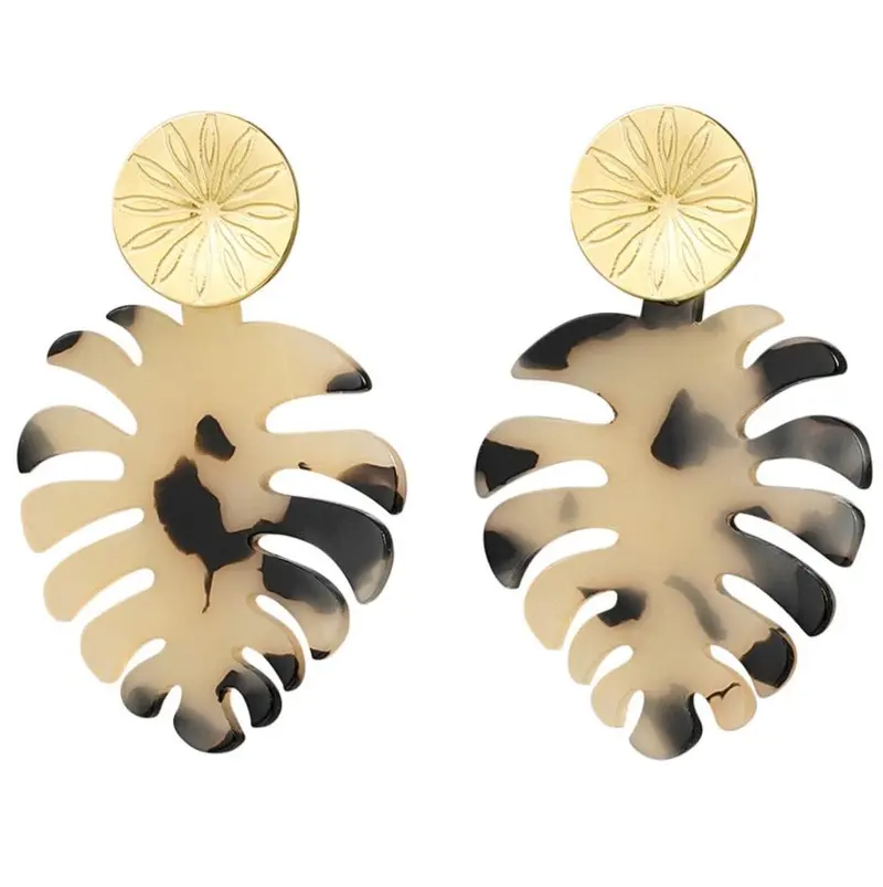 Oorbellen Blaadjes met print goud beige