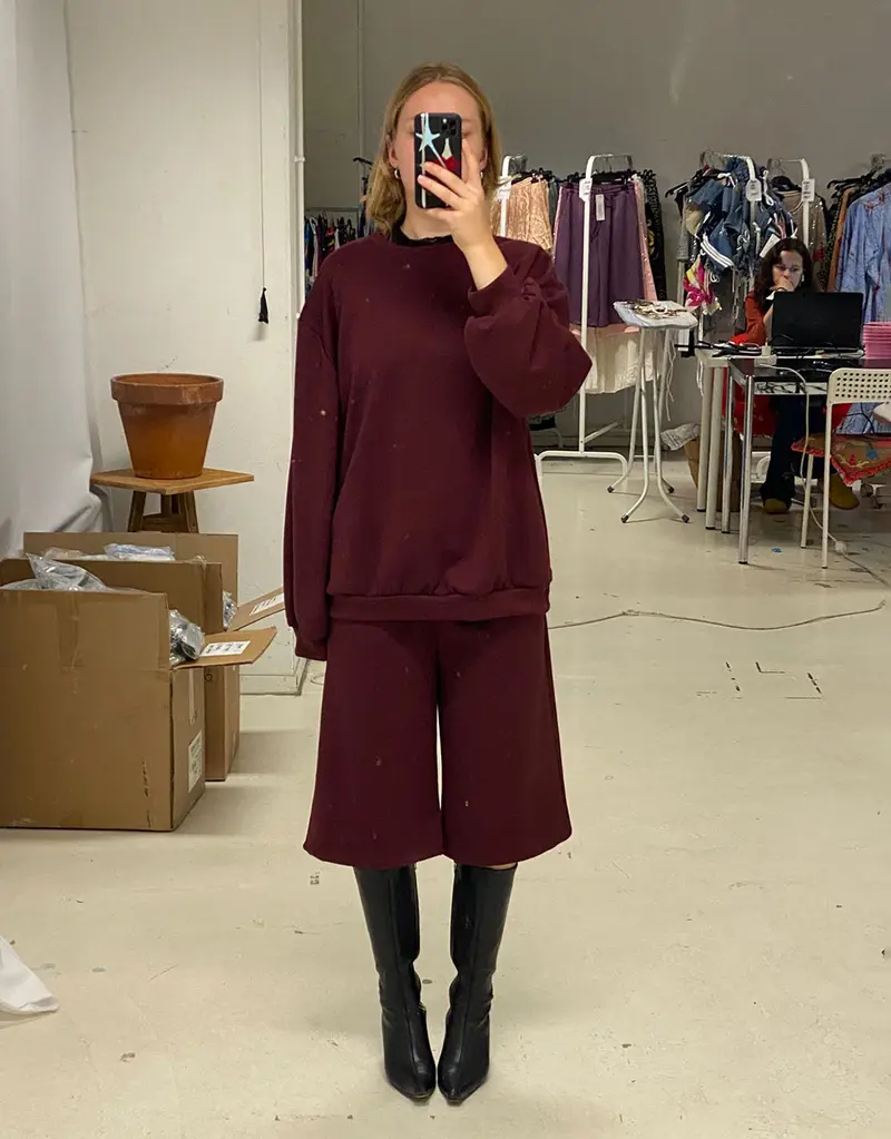 Oversized long sweater
