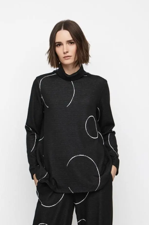 OZAI N KU top EPTA