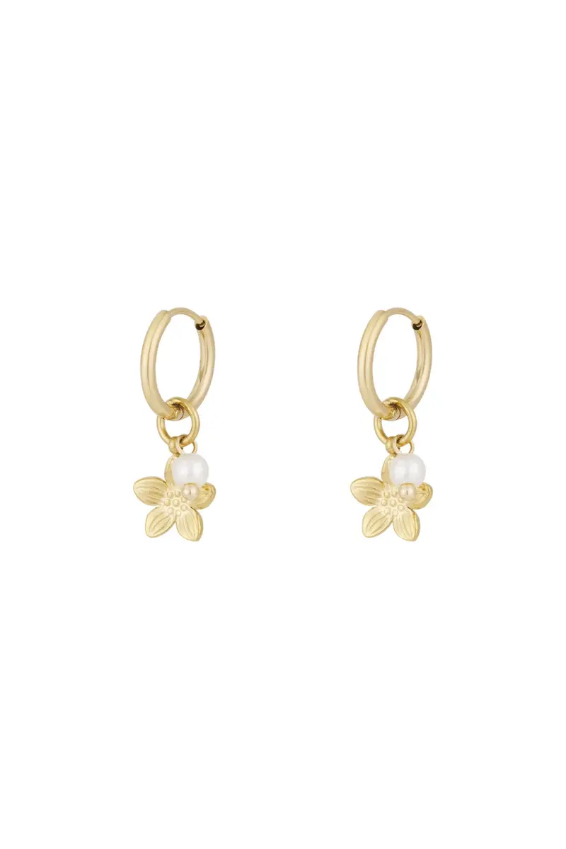 Pearl blossom earrings
