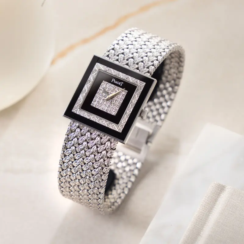 Piaget Altiplano Weiẞgold mit Diamanten und Onyx besetztem Zifferblatt mit Box und Papieren Referenz 9200