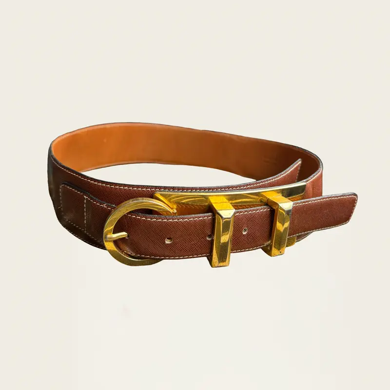 Prada leren riem met gouden hardware