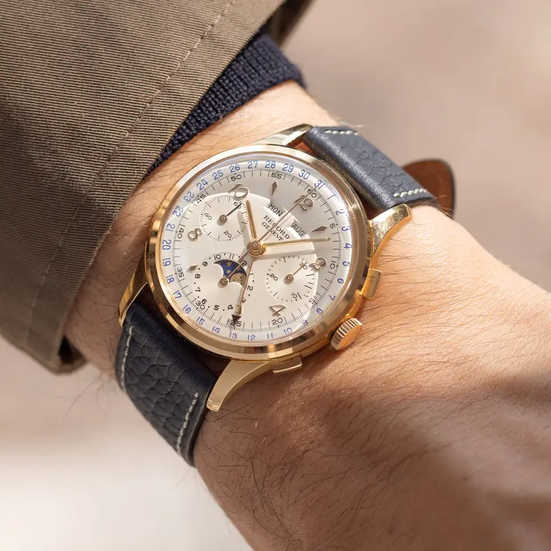 Record Geneve Triple Date Moonphase Chronograph Valjoux 88 in 18 k yellow gold