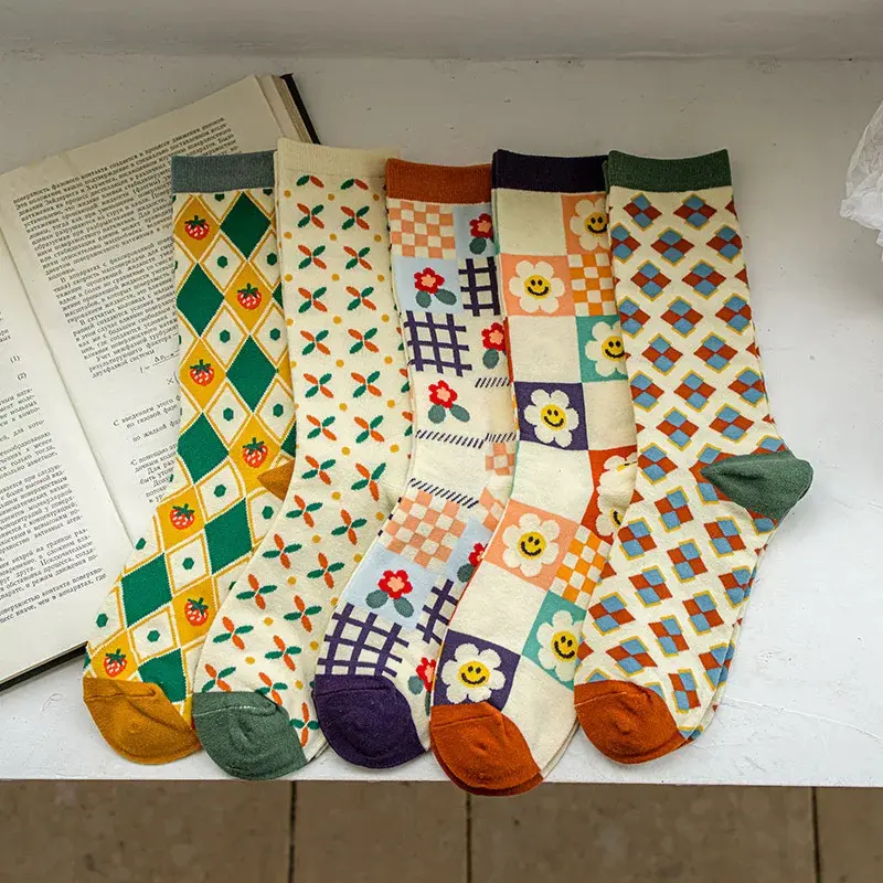 Retro Flower Pop Crew Socks (5 Colours)