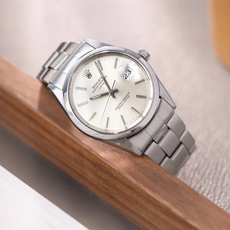 ROLEX DATE 15000 Silbernes Zifferblatt