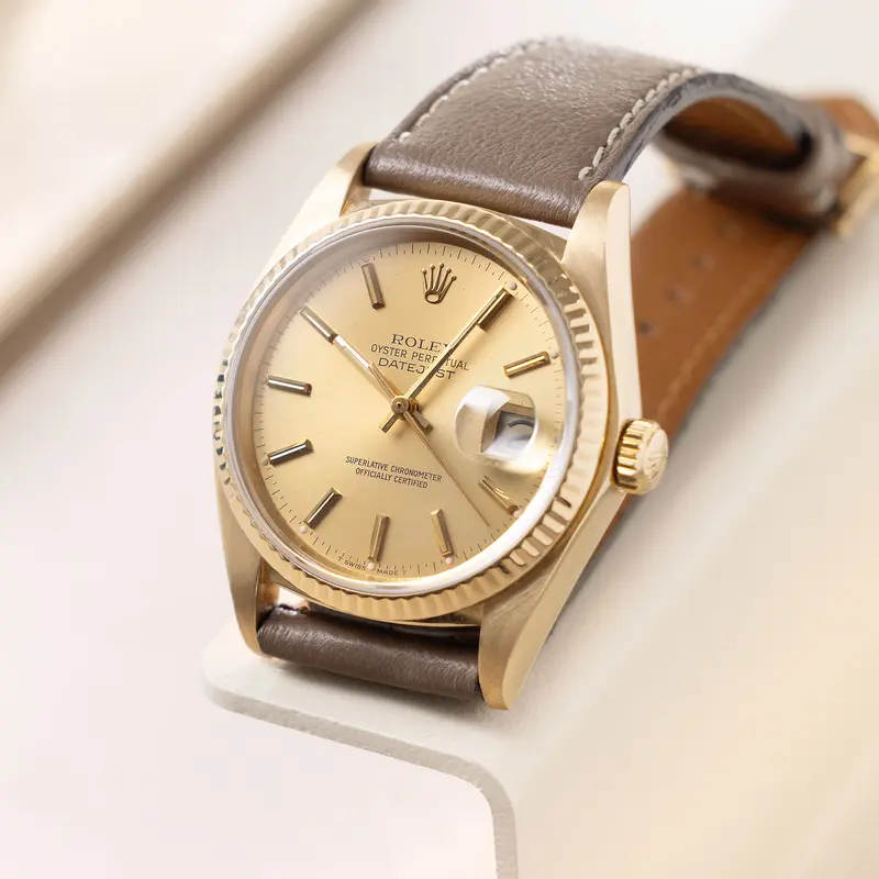 Rolex Datejust 16018 18 Karat Gelbgold Champagner Zifferblatt