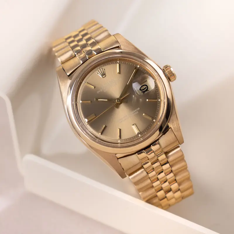 Rolex Datejust Referenz 1600/8 mit Cappuccino Zifferblatt in 18 Karat Gold