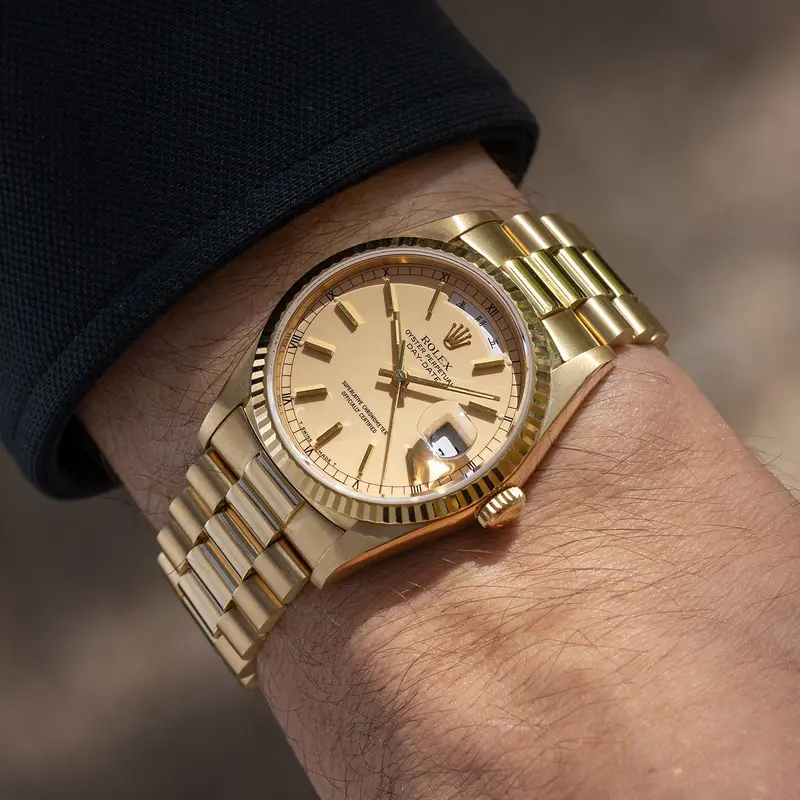 Rolex Day-Date 18238 rare Apricot Stella Dial with Original Guarantee paper in 18k Yellow Gold