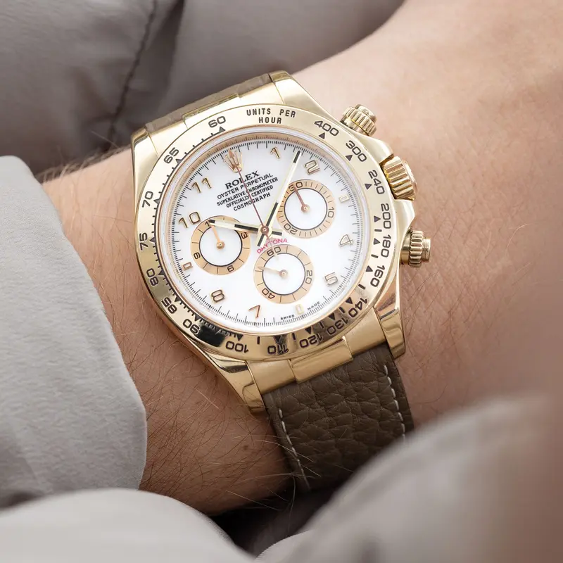 Rolex Daytona 116518 Gelbgold Porzellan Zifferblatt mit Papiere