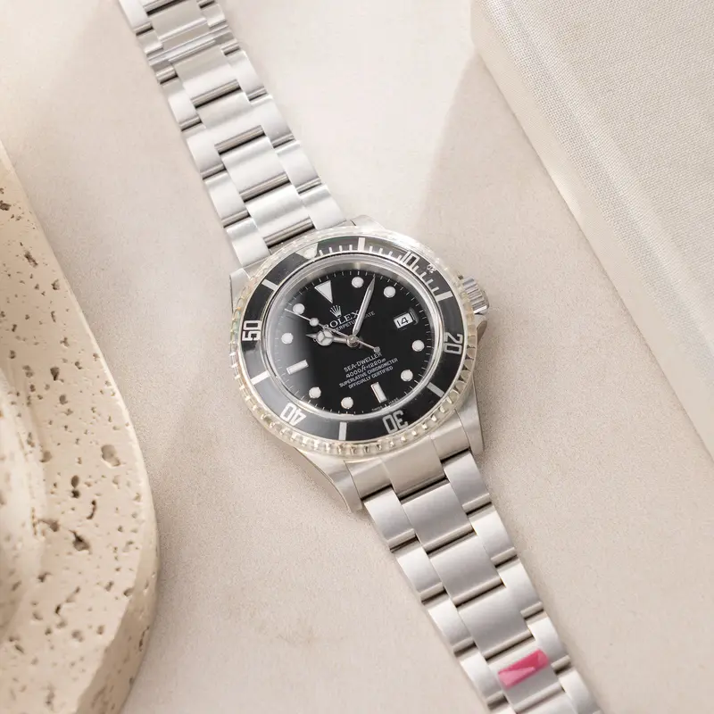 Rolex Sea-dweller ref 16600 Swiss Made Dial New Old Stock Box and Paper Set