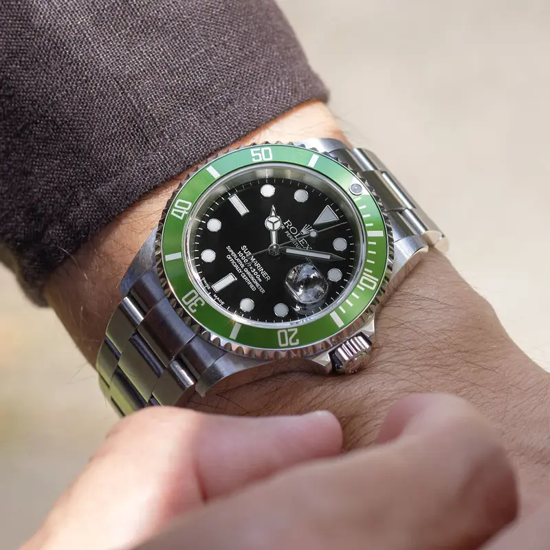 Rolex Submariner “Kermit” Flat 4 with Pouch and Papers Ref. 16610LV