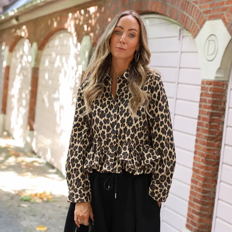 Ruffle blouse leopard