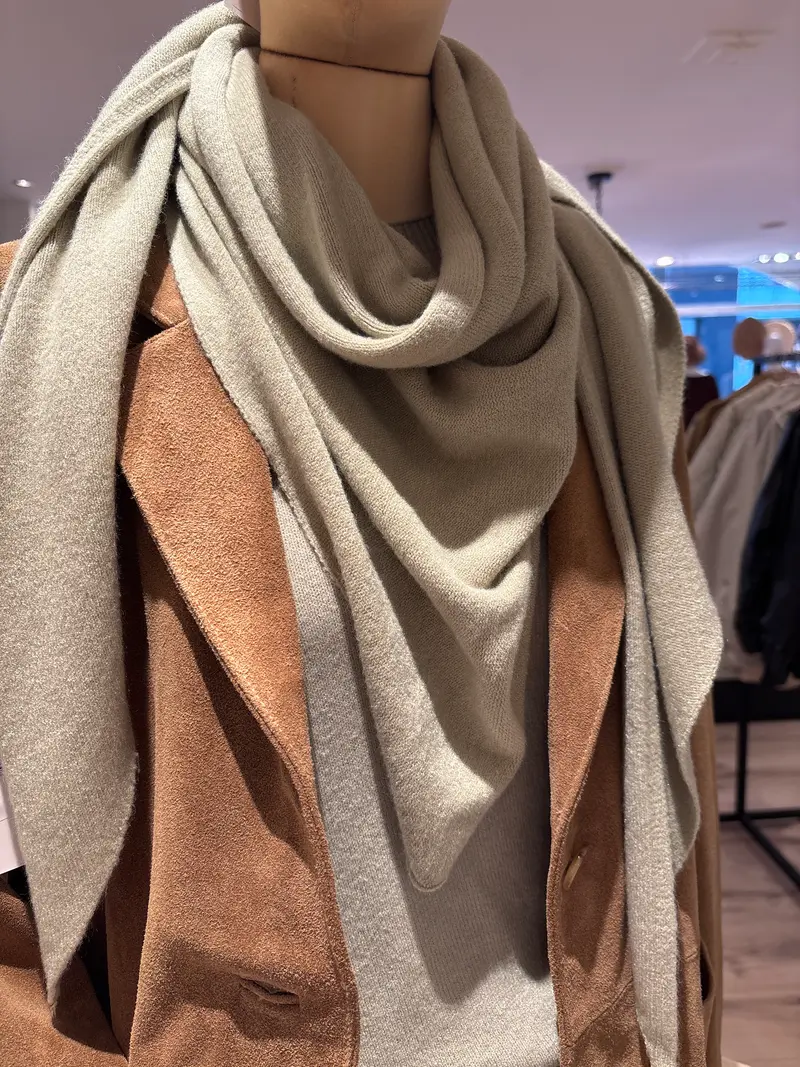 Scarf 937 Sage Green