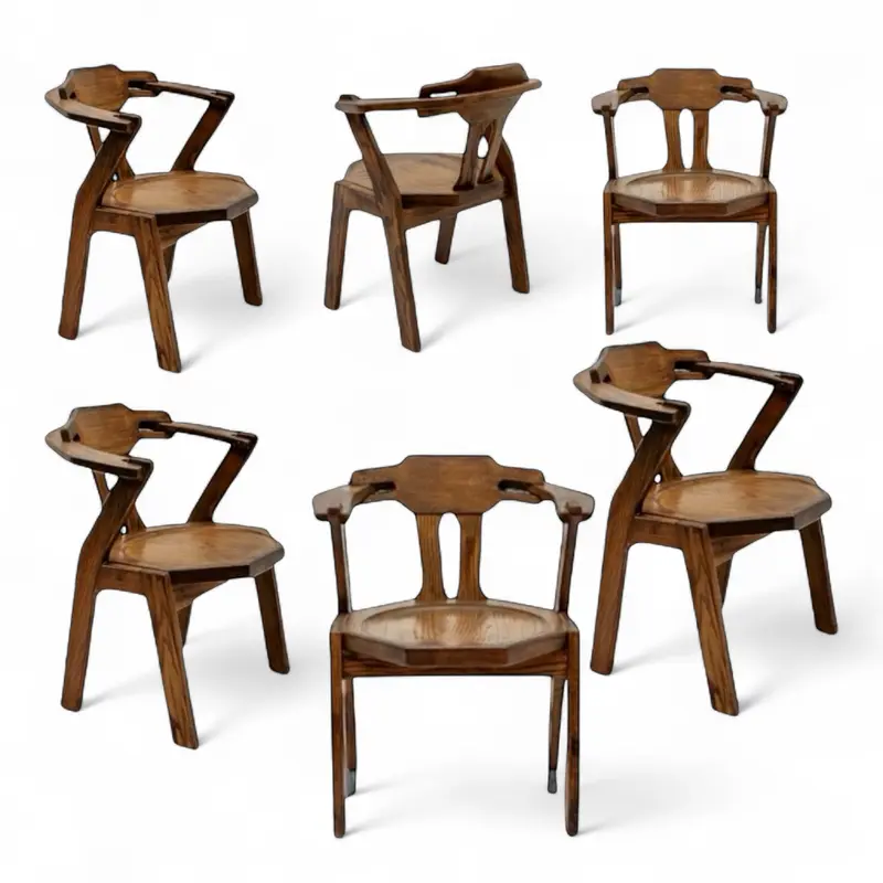 Set van 6 brutalistische eikenhouten armstoelen, 1970s stijliconen