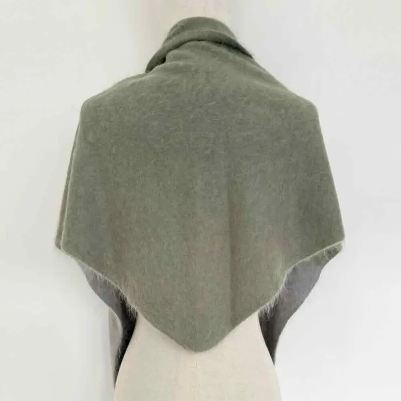 sjaalmania cosy triangle 100% brushed cashmere olive