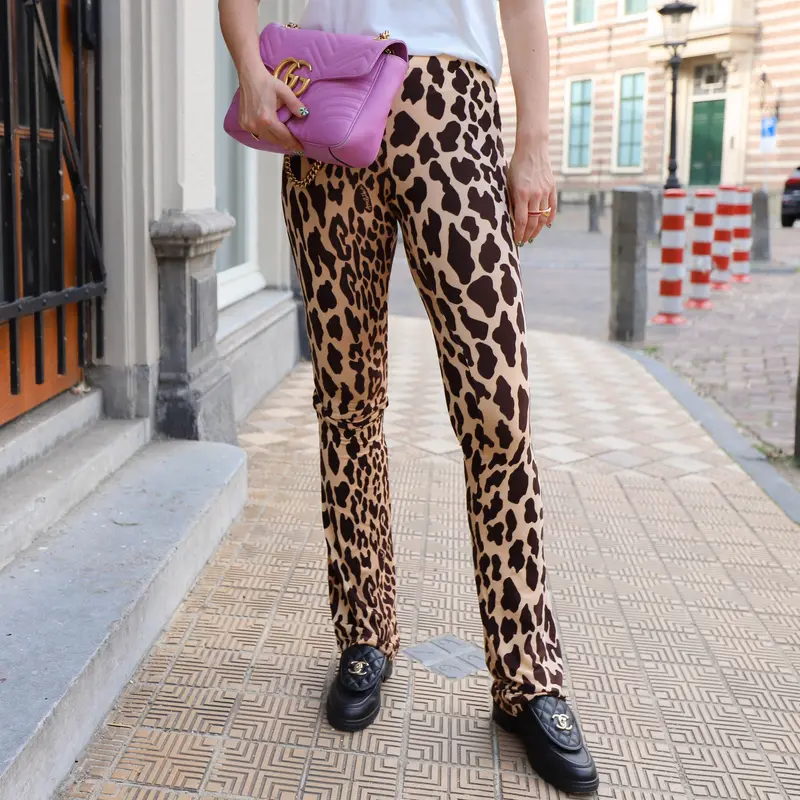 Soft flared legging Leo camel
