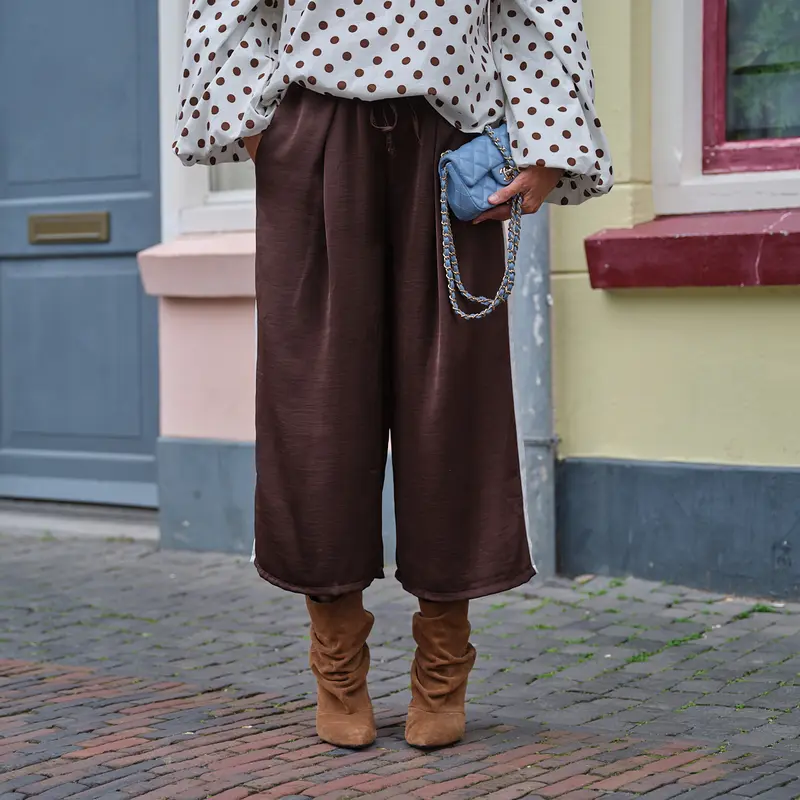 Streep broek choco