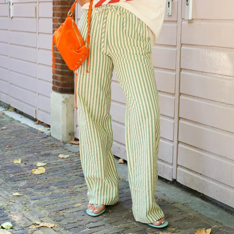 Streep broek roze groen