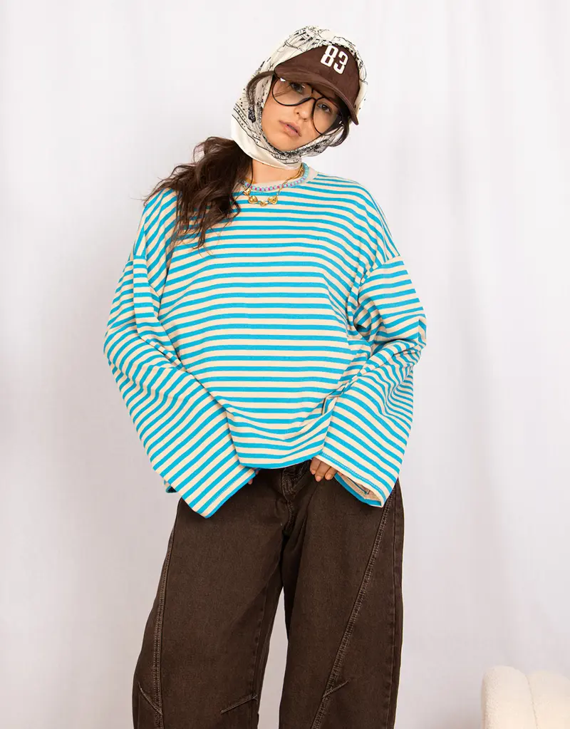Striped boxy long sleeves sweater