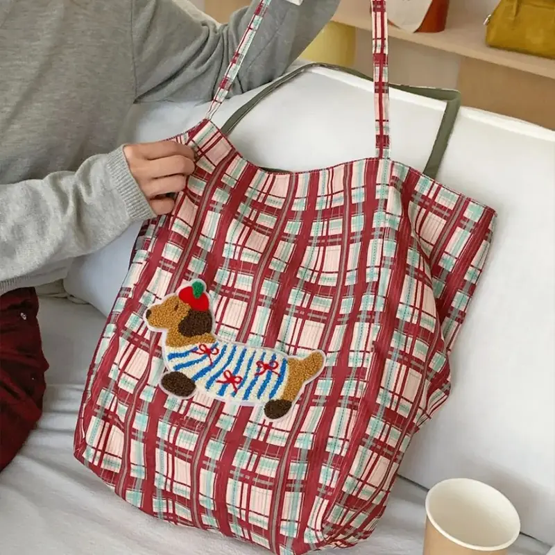 Stylish Dachshund Patterned Shoulder Bag (3 Designs)