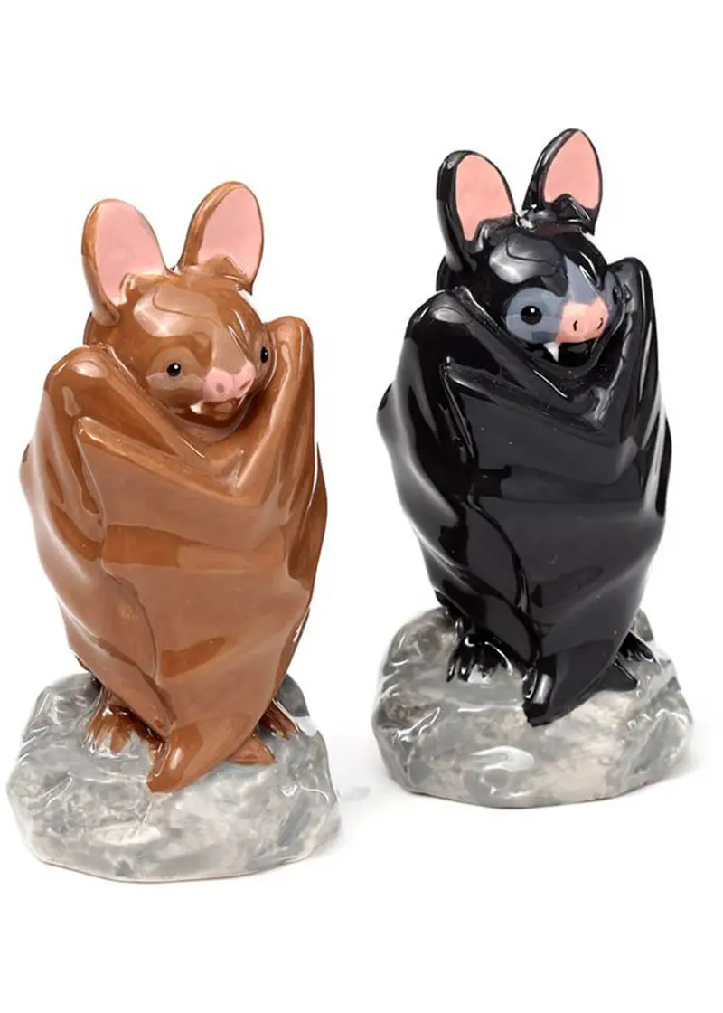 Succubus Home Bat Pepper & Salt Set in Multi