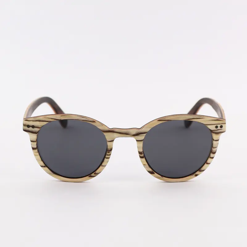 SUNDAY Whitewood Sunglasses | smoke lenses