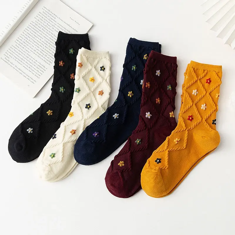 Textured Floral Sock Set (Set of 5 Pairs)