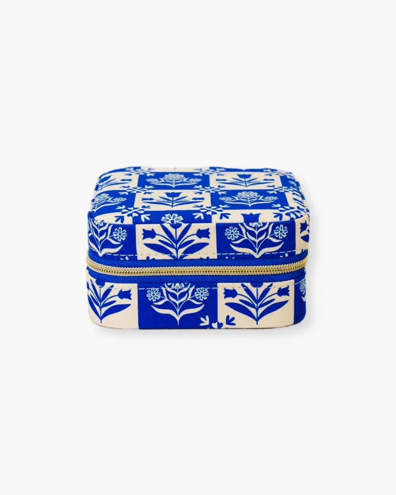 The Getaway Travel Jewelry Oranizer - Blue Scandinavian Floral [PRE ORDER]