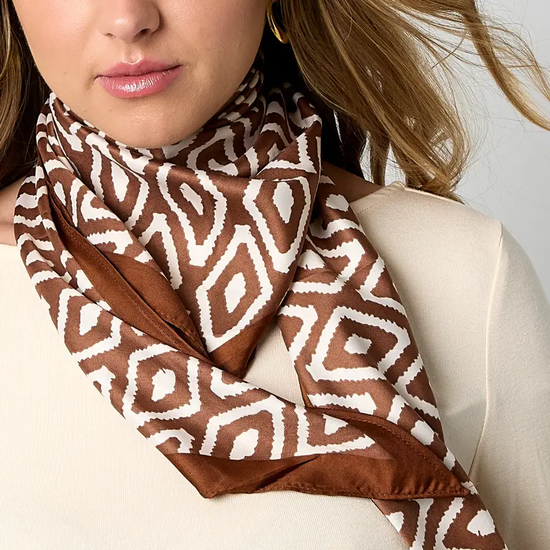 Tiny Scarf - Bruin
