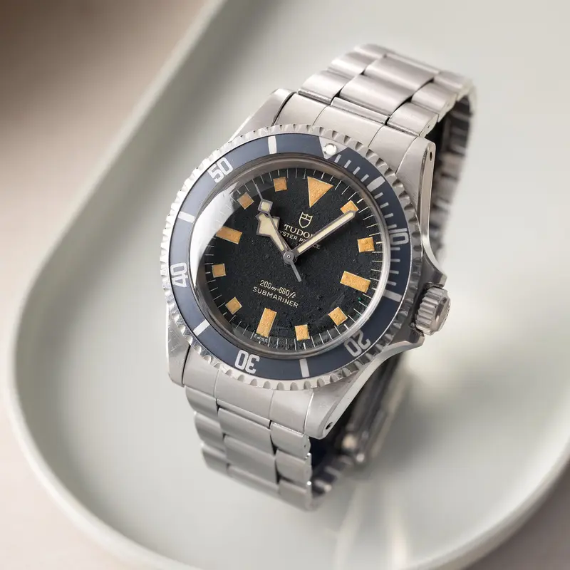 Tudor Submariner No Date Black Snowflake SWISS only dial with original box and paper ref 7016/0