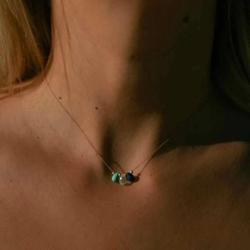 Une a Une ketting colliers 3 gouttes lapis