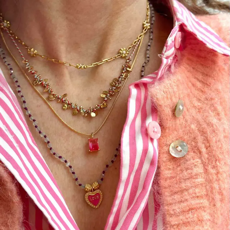 une a une ketting long jaya charm prehnite