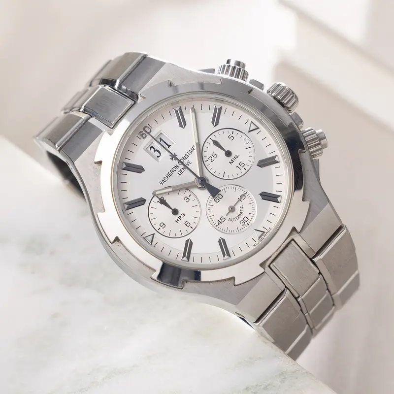 Vacheron Constantin Overseas Chrono referenz 49140 Silber Zifferblatt