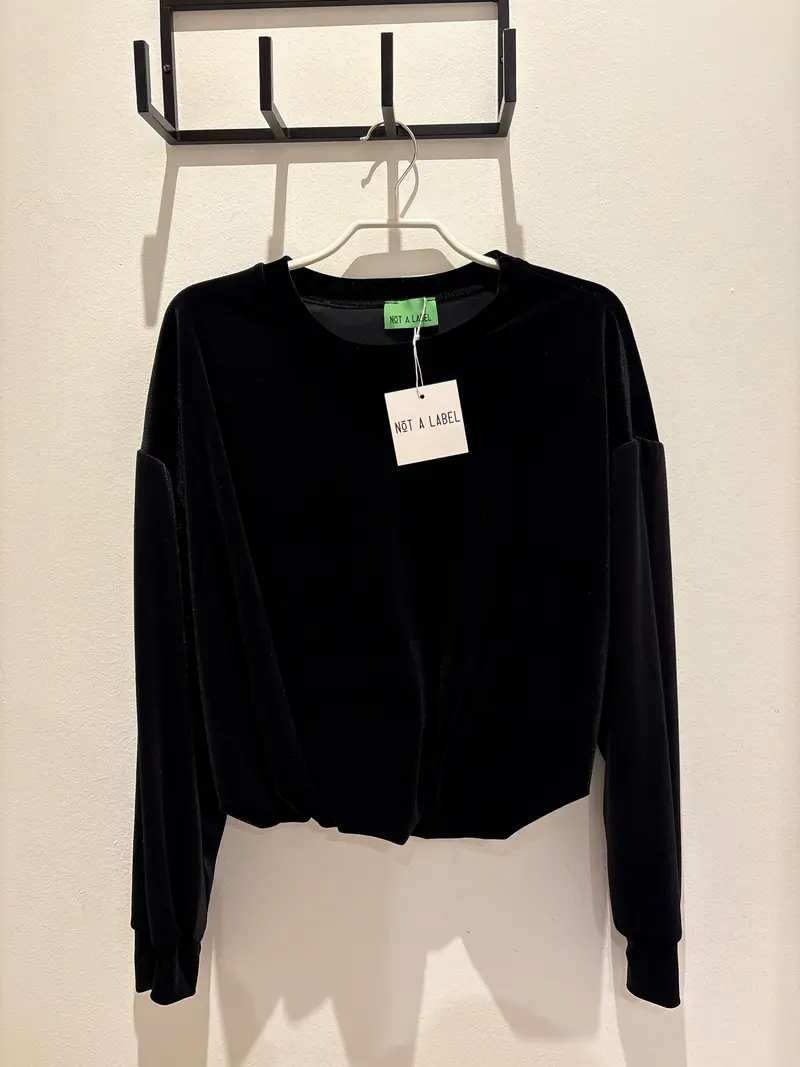 Velvet Sweater Vinny Black