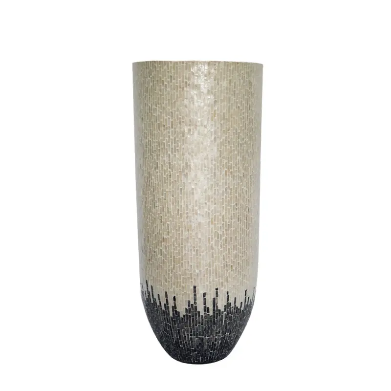 Vojtech White round poly shell bamboo pot ombre XL PTMD