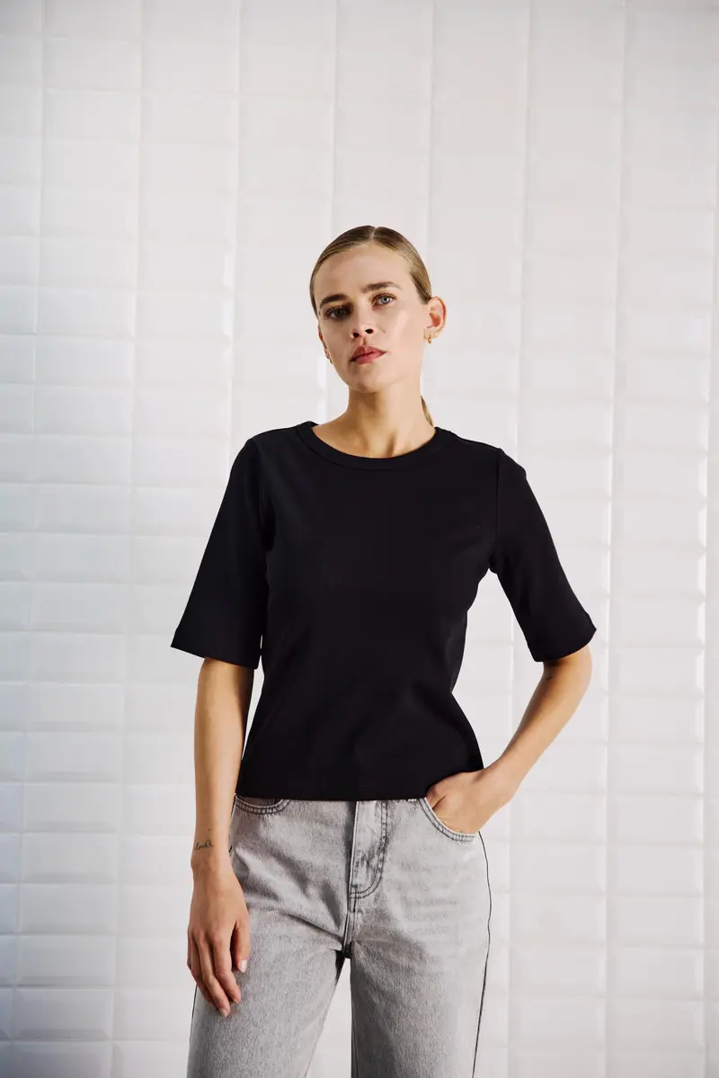 WBLLullu SS Tee 1273 Black