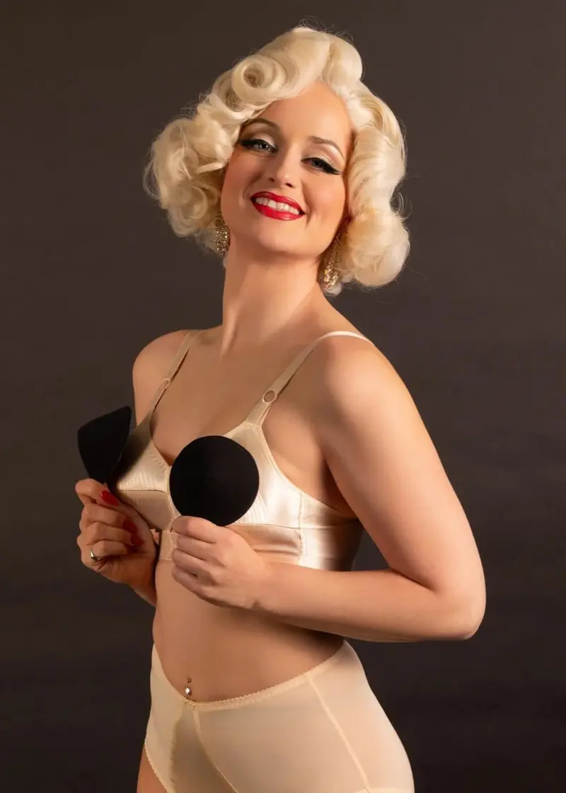 What Katie Did Bullet Bra Mini Pads Black