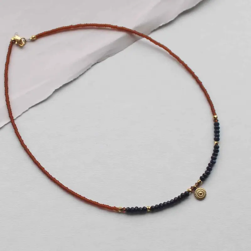 widaro ketting blue brown charm